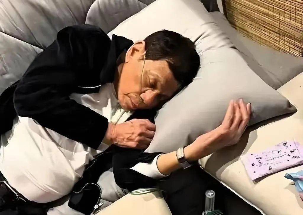 皇冠信用最新地址_香港严查小马科斯家族黑幕皇冠信用最新地址，350吨黄金背后暗流涌动，菲律宾政坛巨变在即？