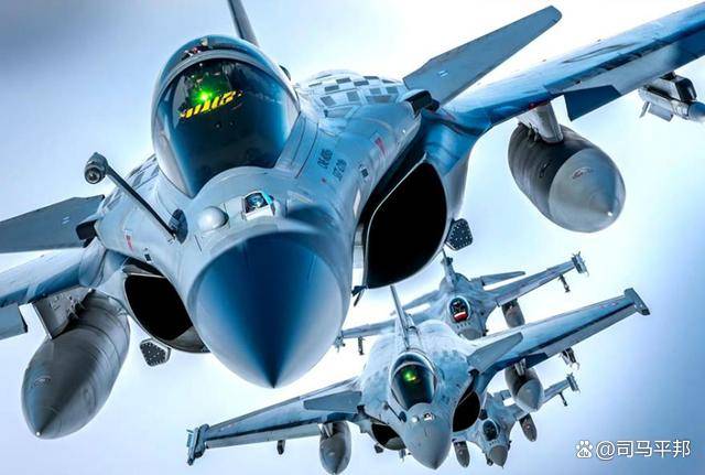 皇冠信用网是什么意思_想找回场子？法国邀请歼-10C参加巴黎航展皇冠信用网是什么意思，实际上暗藏三个小心思