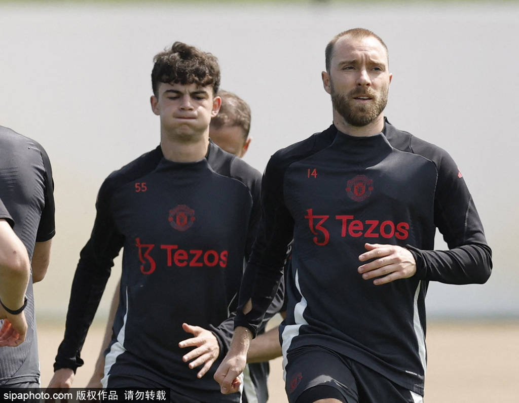 皇冠信用网哪里申请_突发！曼联官宣10人下岗皇冠信用网哪里申请，三届英超冠军+4000万先生均遭清洗，重建风暴来袭？