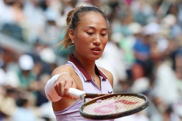 皇冠信用网登2_赢了皇冠信用网登2，郑钦文晋级女王杯8强，将与前美网冠军争4强