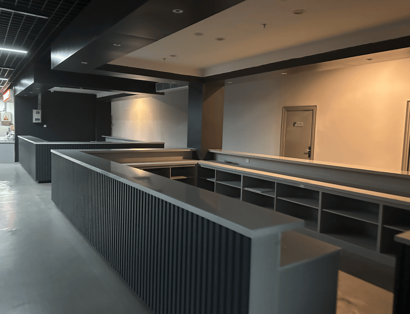 皇冠信用网庄家_多地规范无堂食外卖皇冠信用网庄家,记者探访:有店铺藏身农贸市场,有6家店在一个地址上