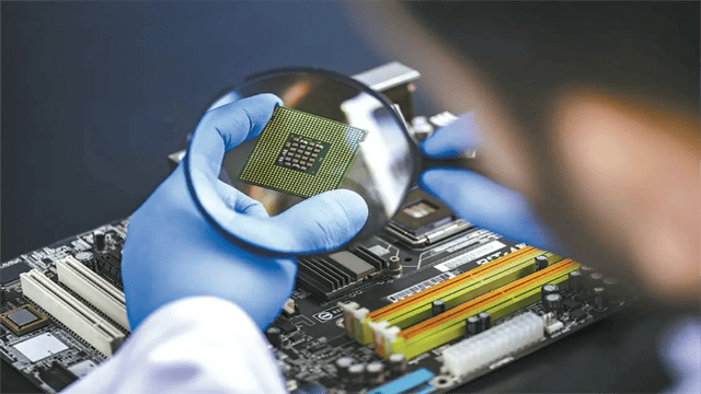 皇冠信用网平台_亮出所有筹码给中国看！特朗普打定主意皇冠信用网平台，要和中国促成“大交易”