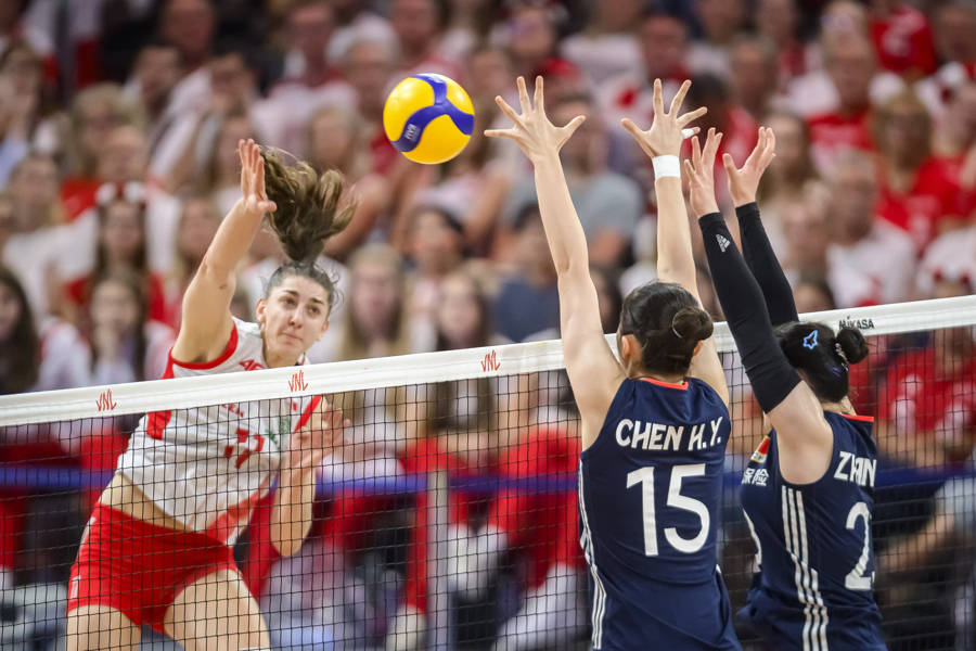 皇冠信用网登陆地址 _世界联赛总决赛惜败波兰无缘四强皇冠信用网登陆地址 ，年轻的中国女排在成长路上“交学费”