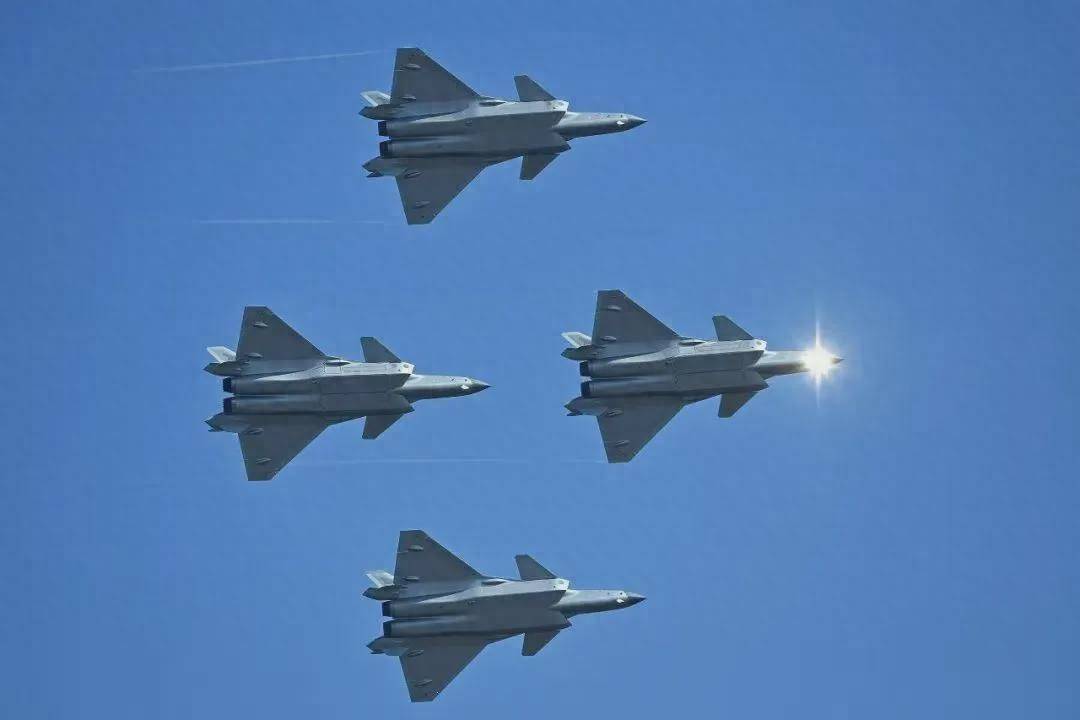 皇冠会员如何申请_首度公开皇冠会员如何申请！歼-9开创先河