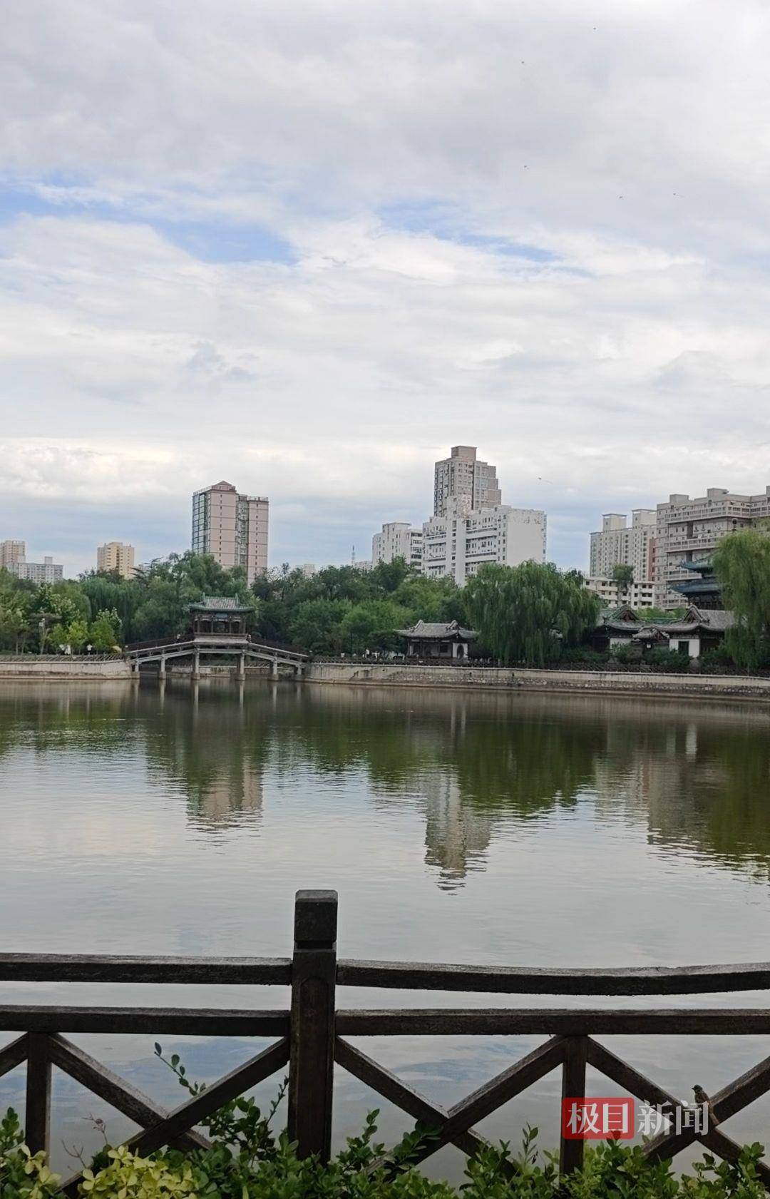 皇冠信用網开户_太原一公园为游客打捞手机时意外发现100多发步枪子弹皇冠信用網开户，警方介入调查