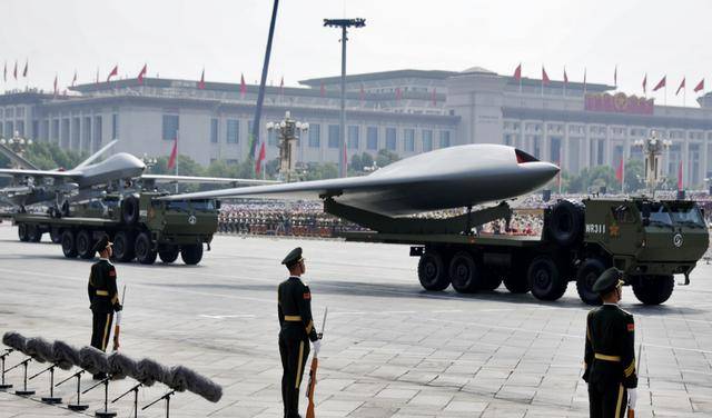 皇冠賬號_憋了几个小时皇冠賬號,外媒锐评九三阅兵:中国武器看着强,但没打过实战