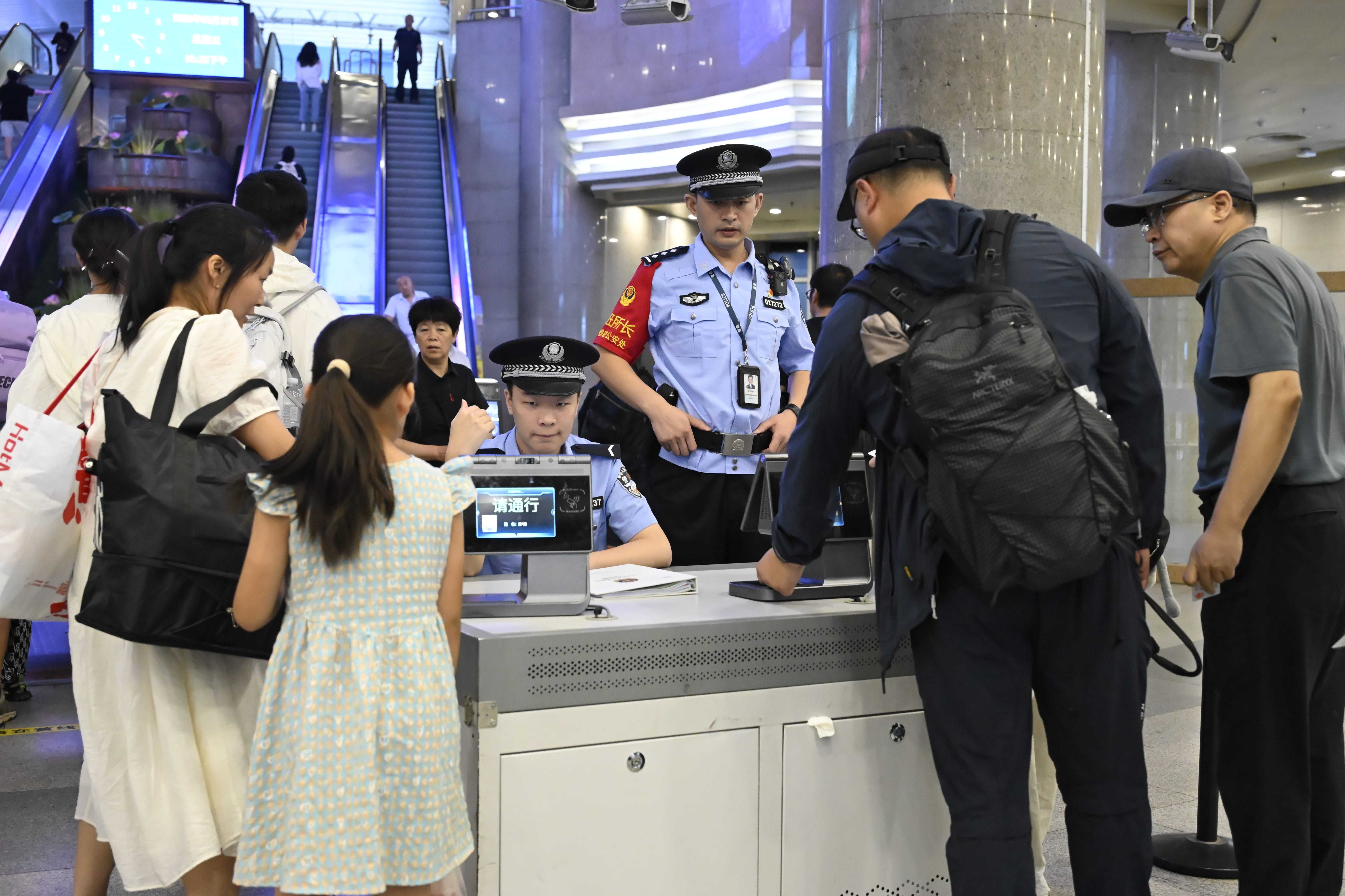 杯哥伦比亚乙组联赛_北京铁路公安局天津公安处天津站派出所圆满完成上合天津峰会安保工作