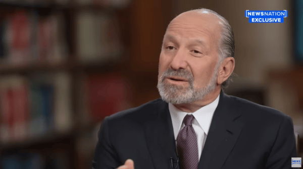 皇冠登录地址_美国商务部长放话:希望美台两地芯片生产“五五分”