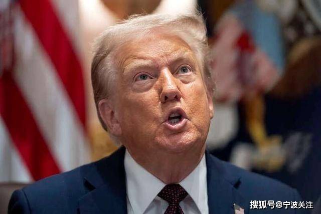 hga030皇冠手机登录_特朗普8小时改口说还是继续月底谈的hga030皇冠手机登录！加关税就纯打嘴炮喷下