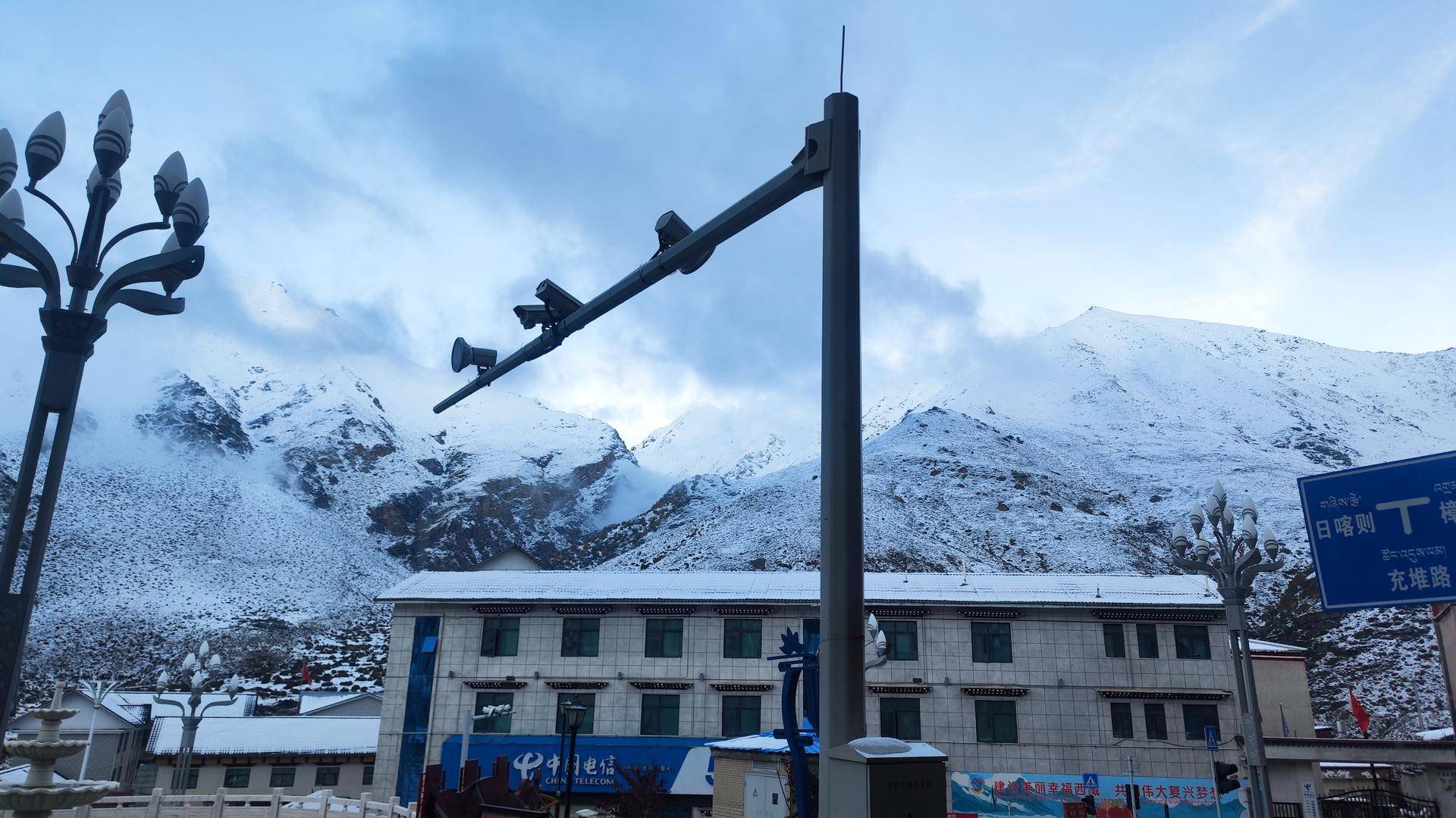 信用网怎么注册_从尼泊尔回国手机遭“保护性关停”信用网怎么注册，8天仍未恢复 当事人：在海拔4000多米路边冻到崩溃