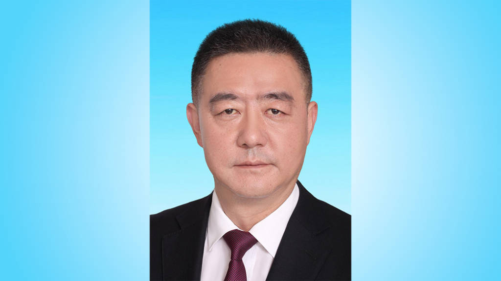 皇冠信用在线开户_去年出任巴中市委常委、常务副市长的李本勇皇冠信用在线开户，已转岗市人大