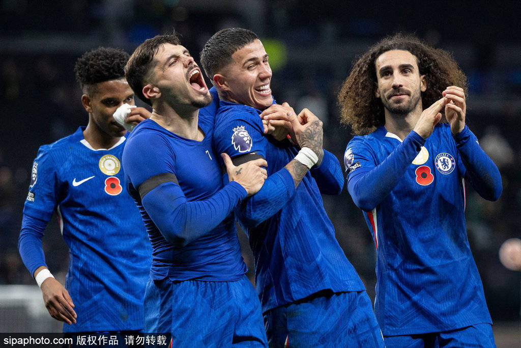 皇冠信用网怎么租_观战台：热刺战曼联+曼城火拼利物浦 拜仁冲击17连胜