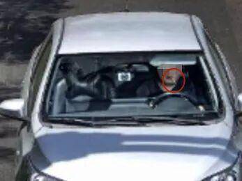 皇冠信用开户_无锡一男子开车时嘴里叼根牙线被处罚