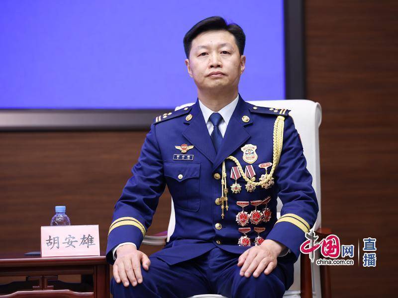 皇冠信用盘代理_国家消防救援局透露新余“1·24”火灾救援细节：人员逃生受阻吸入大量浓烟后遇难皇冠信用盘代理，满地都是课本教材、还有几只跑丢的鞋子