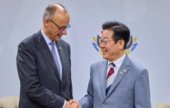 皇冠信用网代理_默茨会晤李在明：要制定对华战略皇冠信用网代理，想听听韩国看法