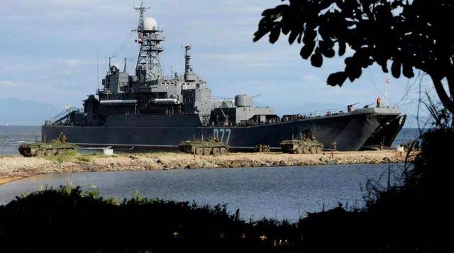 皇冠信用網会员开户申请_中国无人机逼近日本？高市的麻烦还在后头皇冠信用網会员开户申请，普京也开始上强度