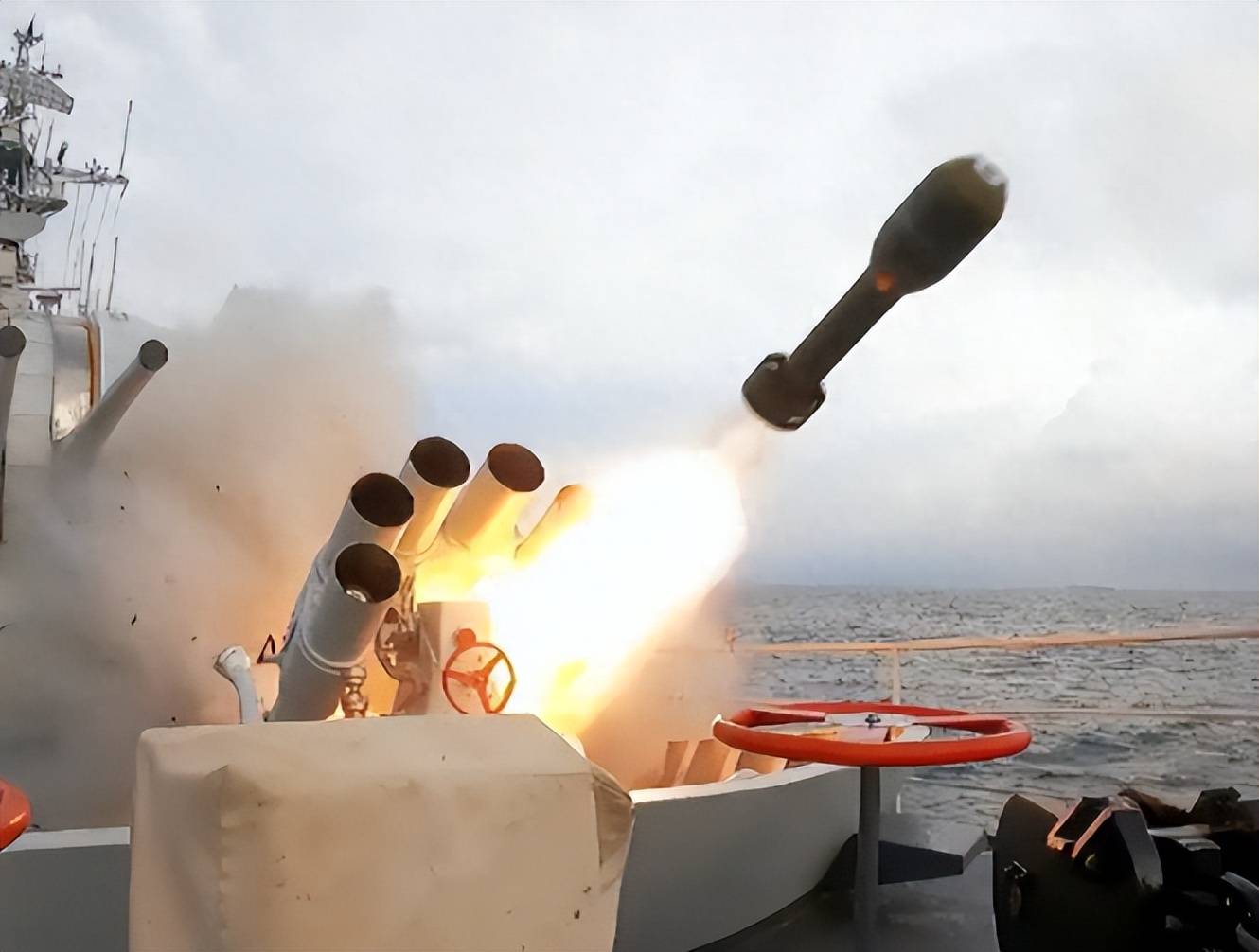 体育皇冠信用網_特朗普电话白打了！日方根本不听美国的体育皇冠信用網，高市早苗送中国两句话，台湾专家：日军可能被全歼