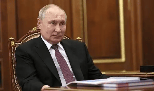 皇冠信用登2代理_28条被废除！乌军终于“举白旗”？局势紧张之际皇冠信用登2代理，普京送中国一句话，给中俄关系定调，信号强烈