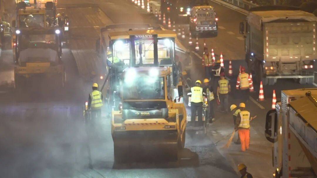 hga035会员注册
_一夜之间hga035会员注册
,铺完8000吨沥青!北京这段路让全网惊叹,获外交部点赞