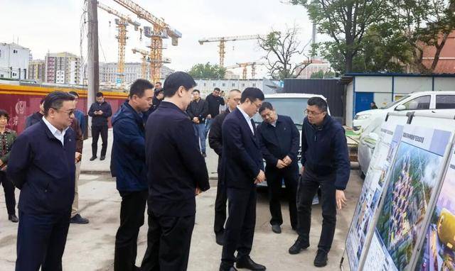 皇冠足球管理平台出租
_北京市西城区区委副书记、区长刘东伟调研菜园街及枣林南里棚户区改造G地块城市更新等工作